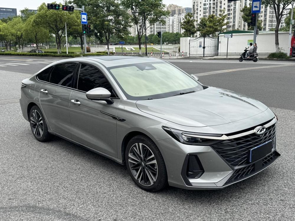Chery Arrizo 8