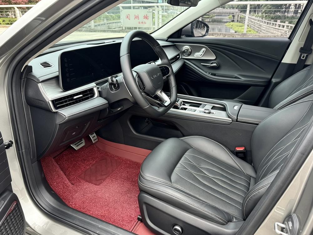 Chery Arrizo 8