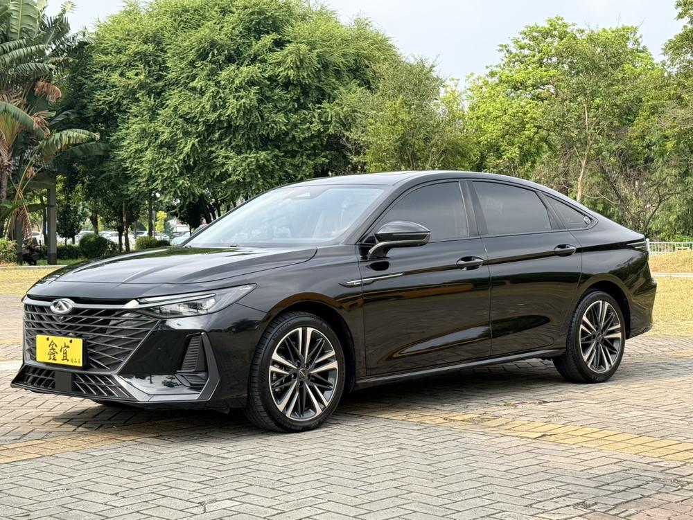 Chery Arrizo 8