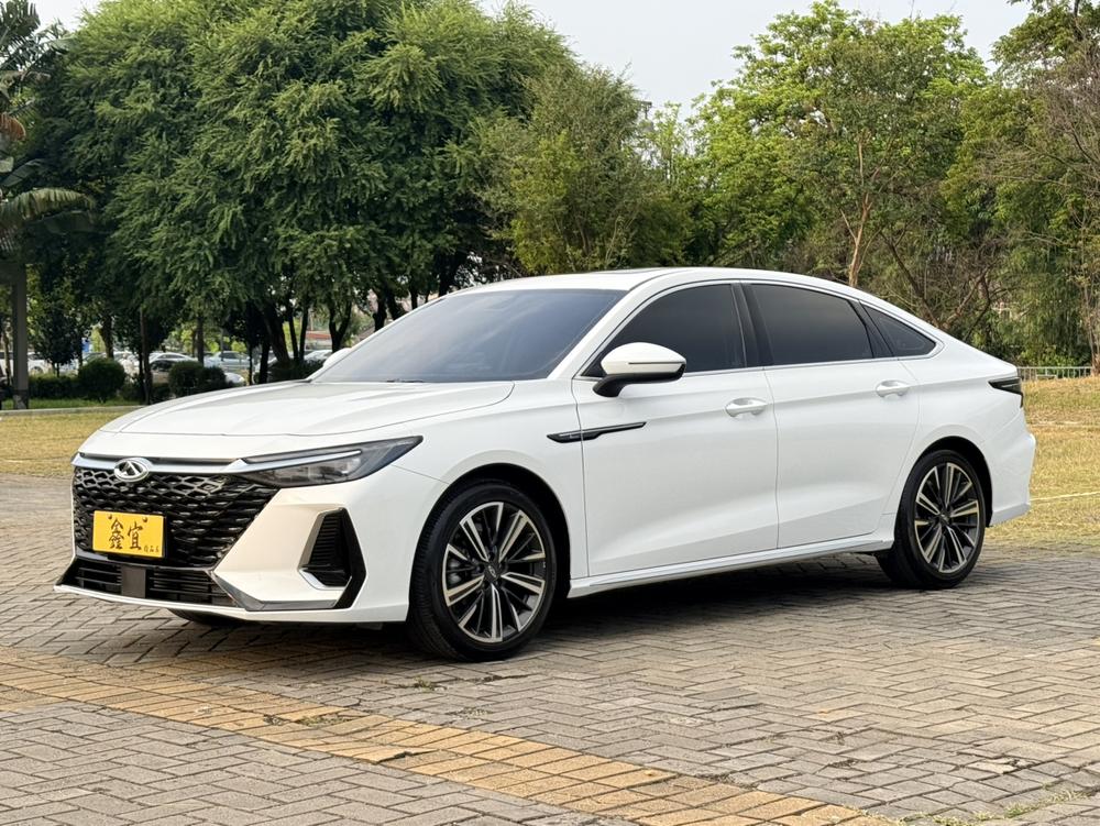 Chery Arrizo 8