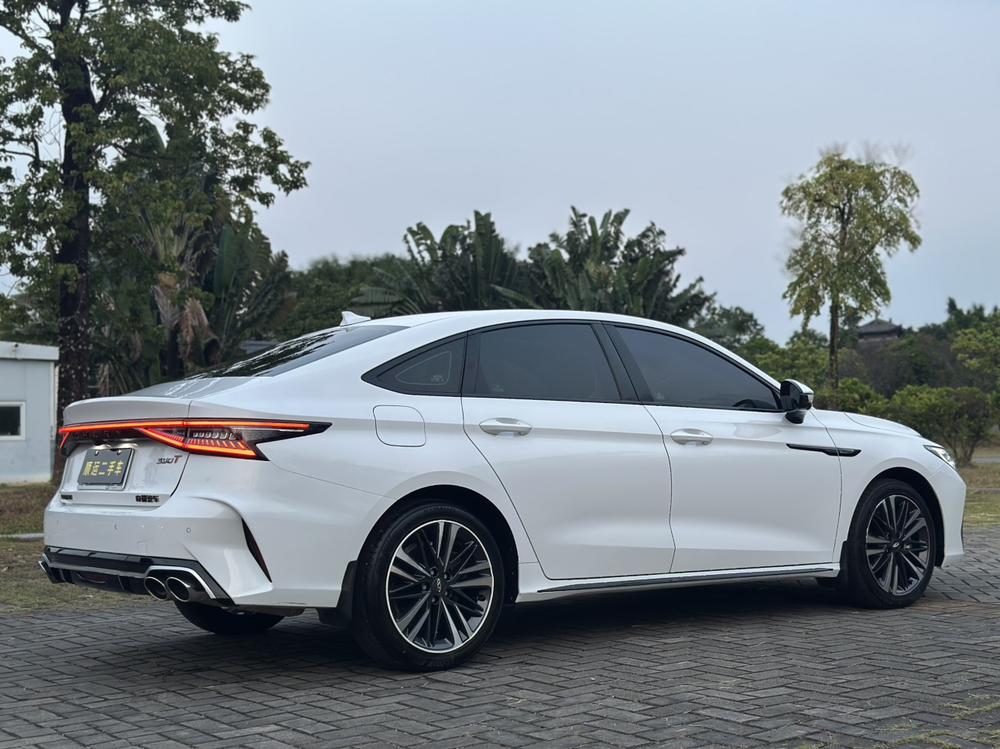 Chery Arrizo 8