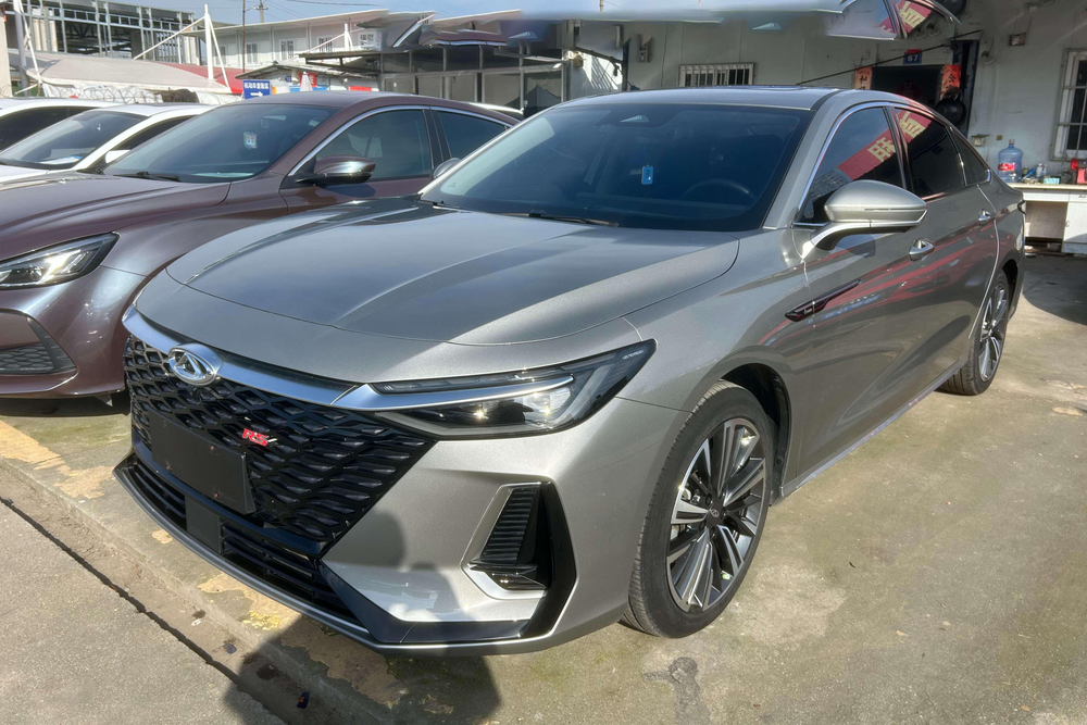 Chery Arrizo 8
