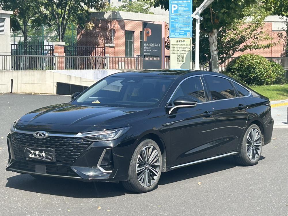 Chery Arrizo 8