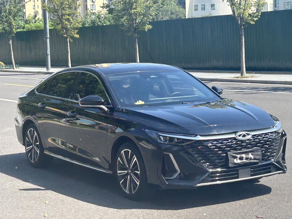 Chery Arrizo 8