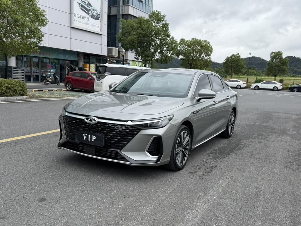 Chery Arrizo 8