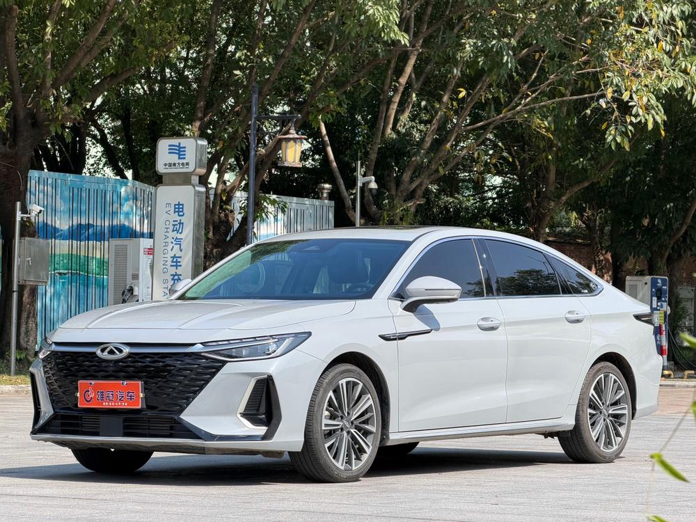 Chery Arrizo 8