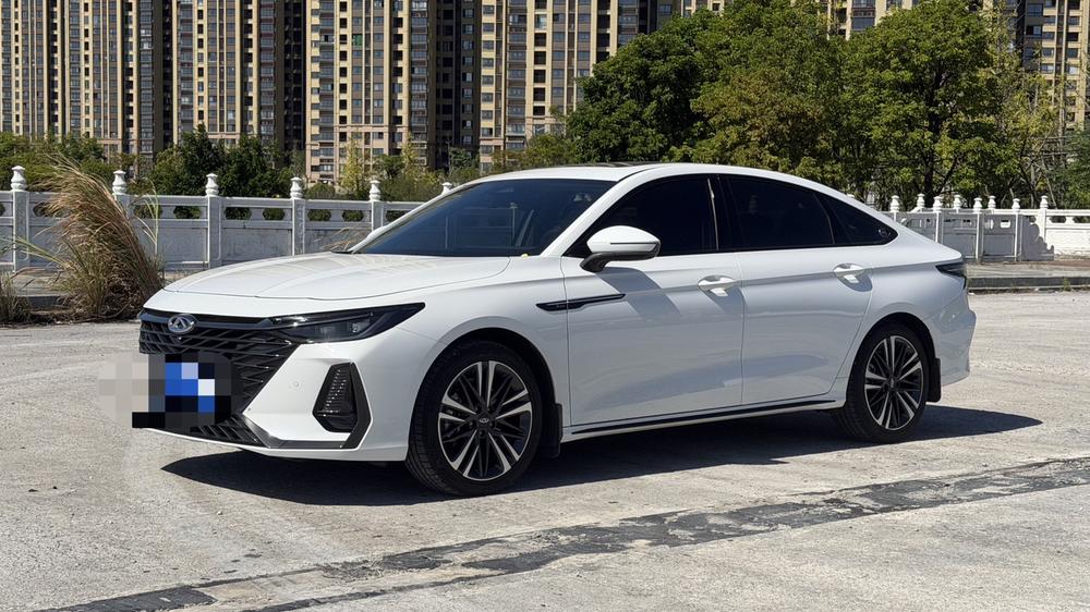 Chery Arrizo 8