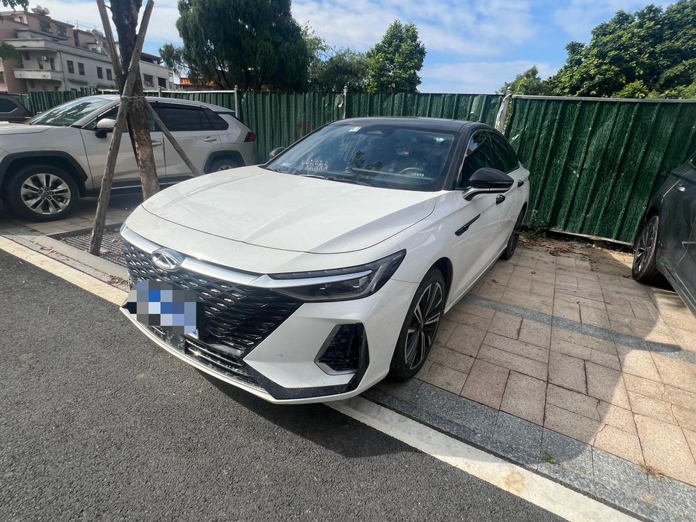 Chery Arrizo 8