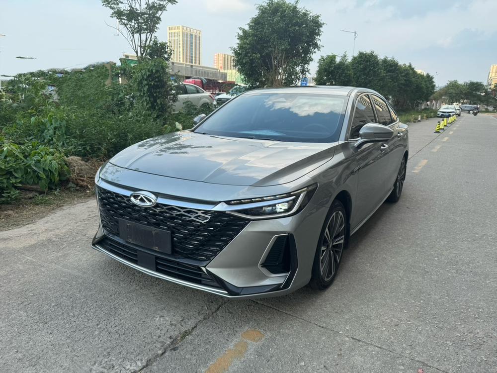 Chery Arrizo 8