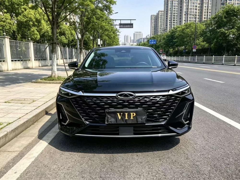 Chery Arrizo 8