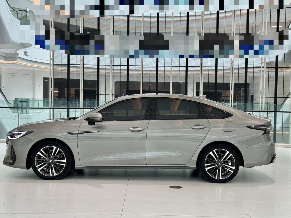 Chery Arrizo 8