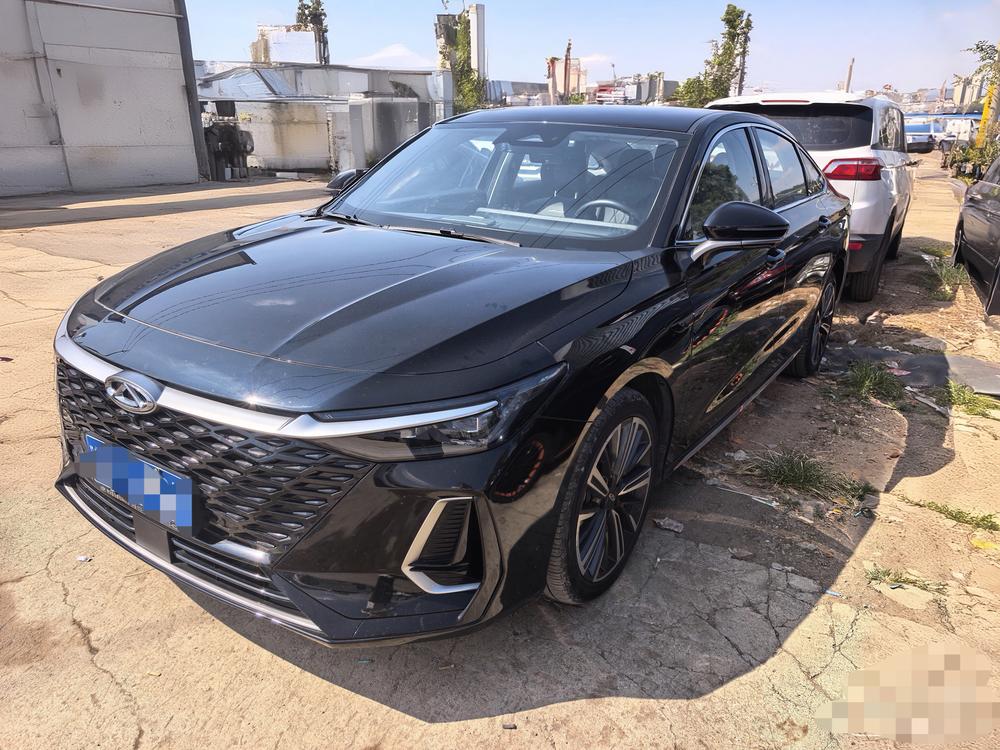 Chery Arrizo 8