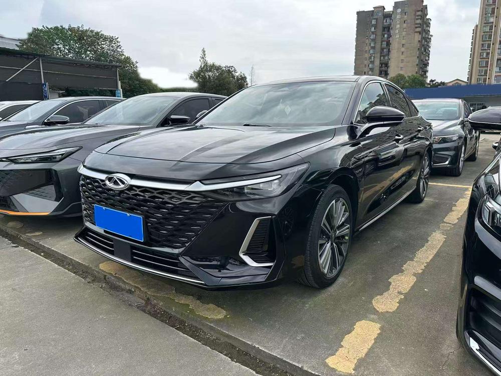 Chery Arrizo 8
