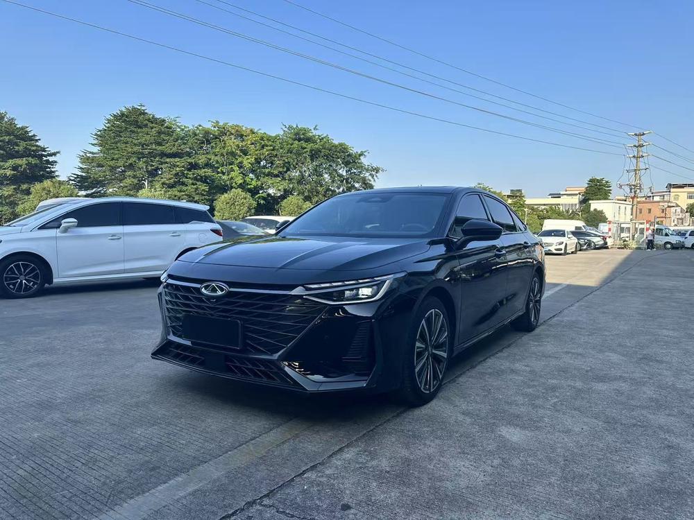 Chery Arrizo 8