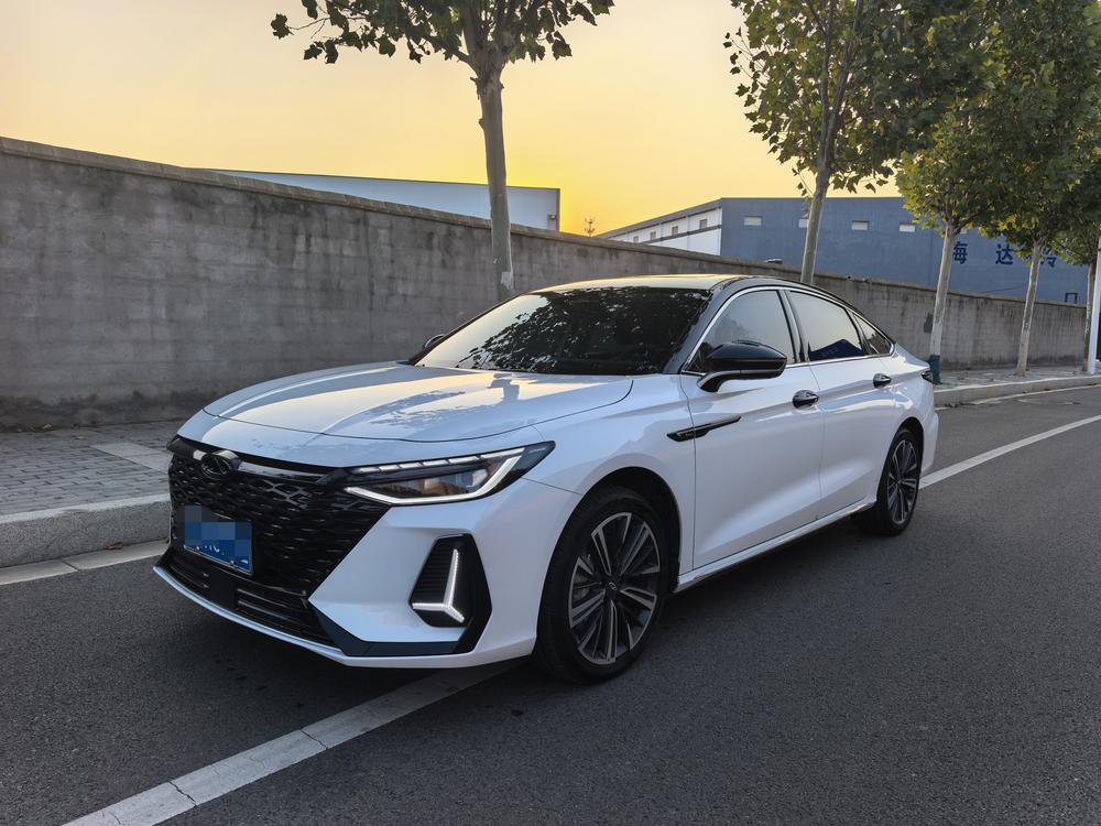 Chery Arrizo 8