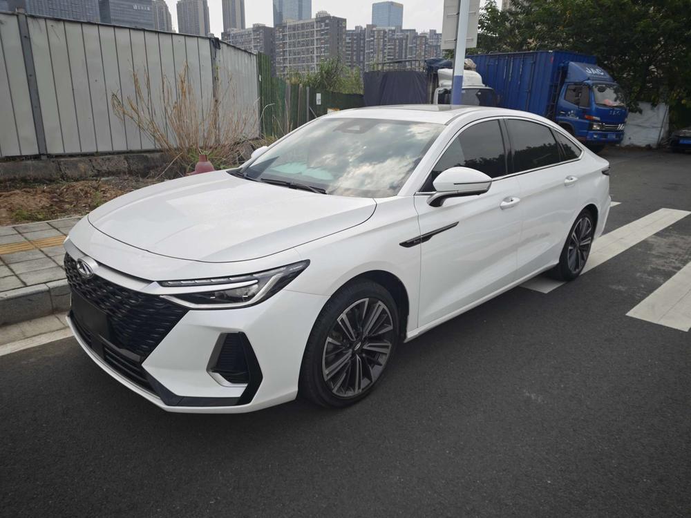 Chery Arrizo 8