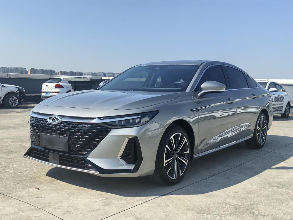 Chery Arrizo 8
