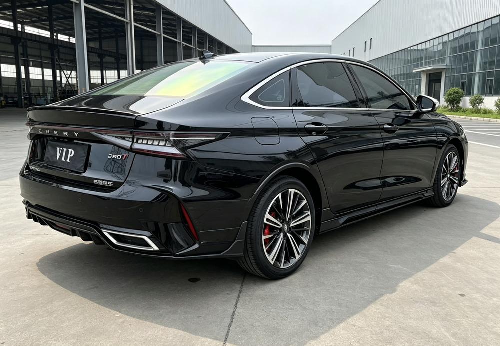 Chery Arrizo 8