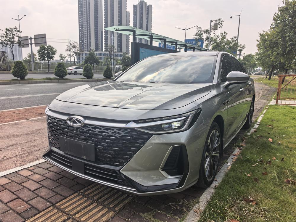 Chery Arrizo 8