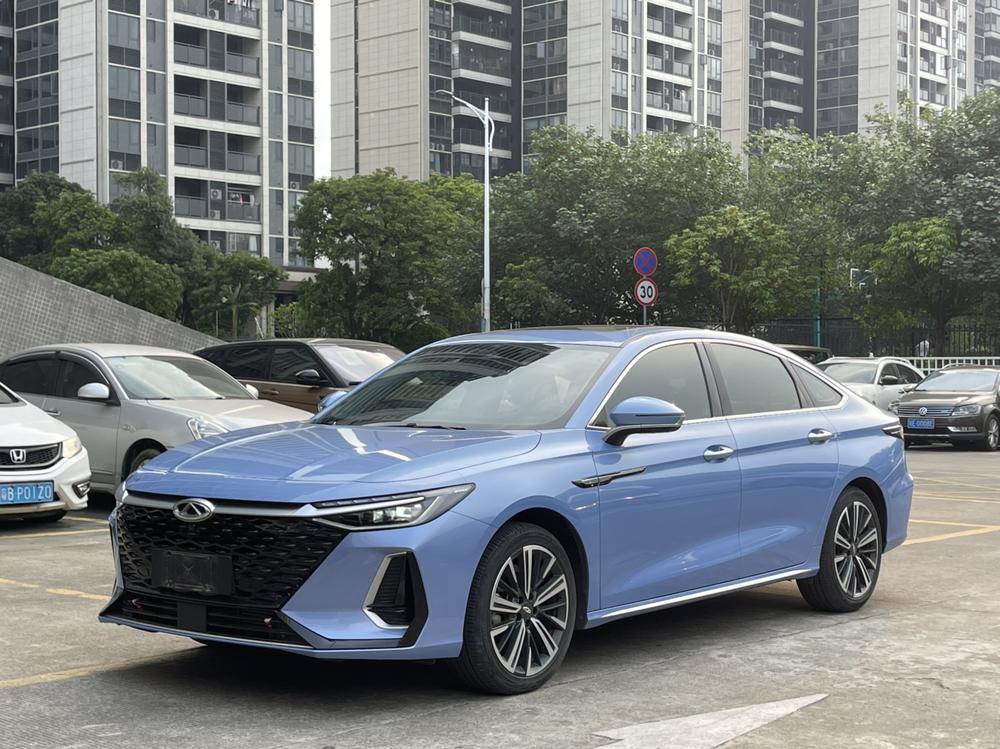 Chery Arrizo 8