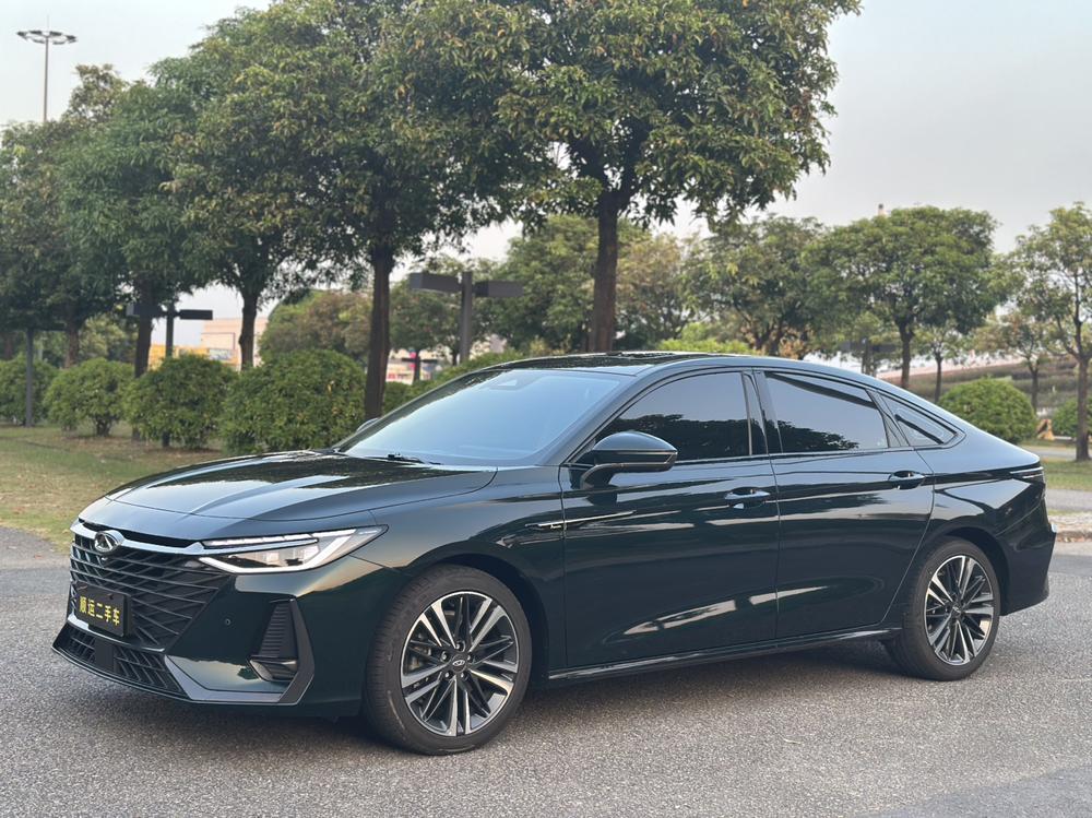 Chery Arrizo 8