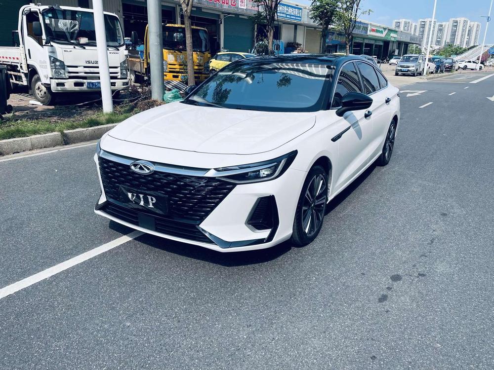 Chery Arrizo 8
