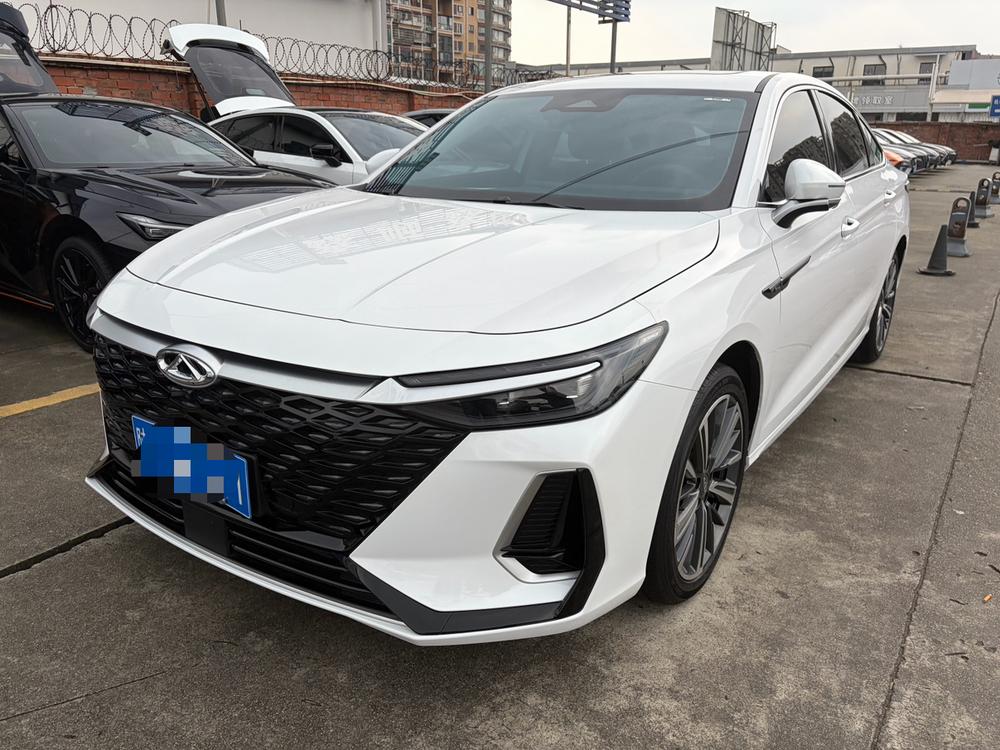 Chery Arrizo 8