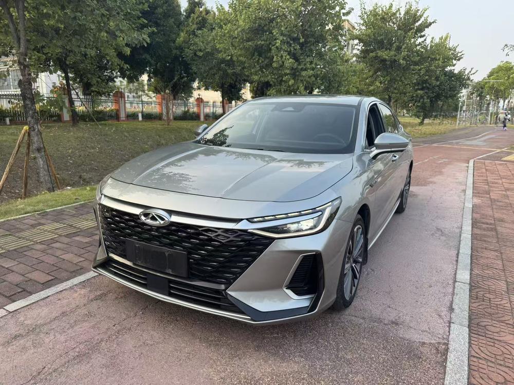 Chery Arrizo 8