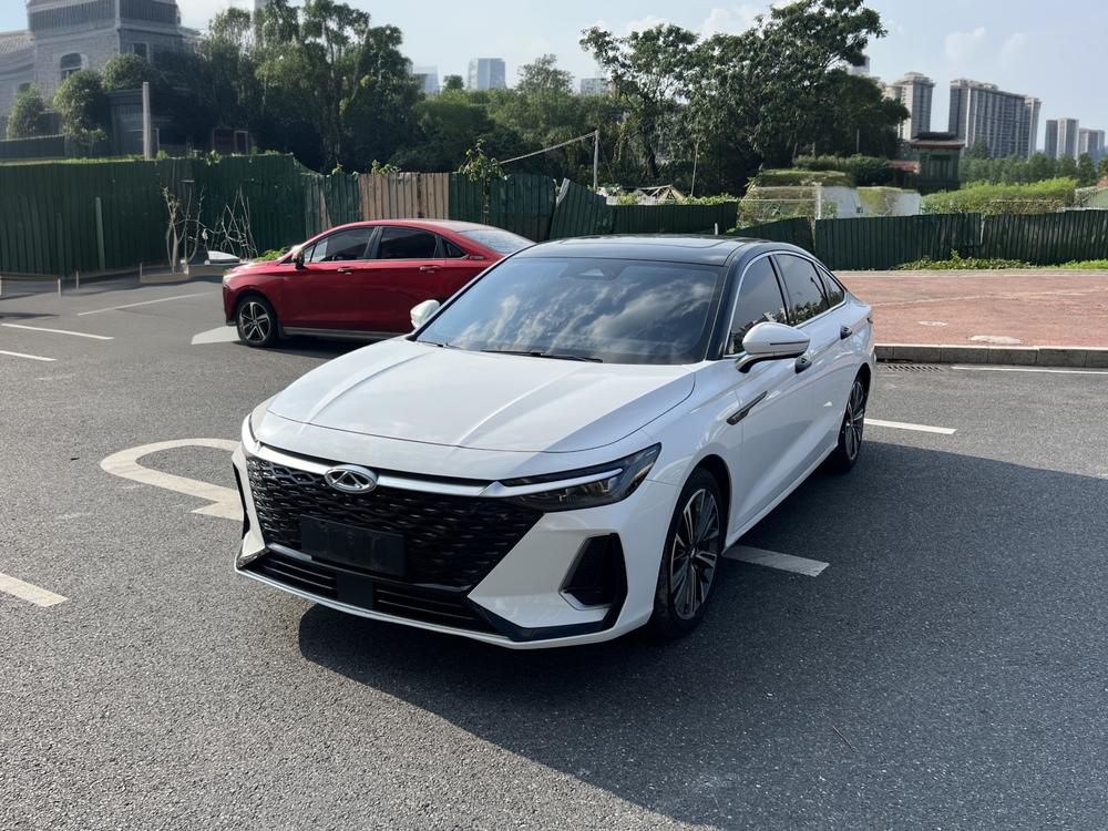 Chery Arrizo 8