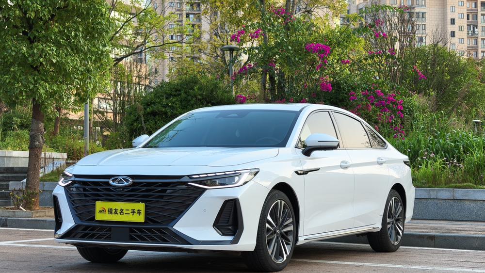 Chery Arrizo 8