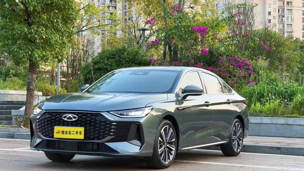 Chery Arrizo 8