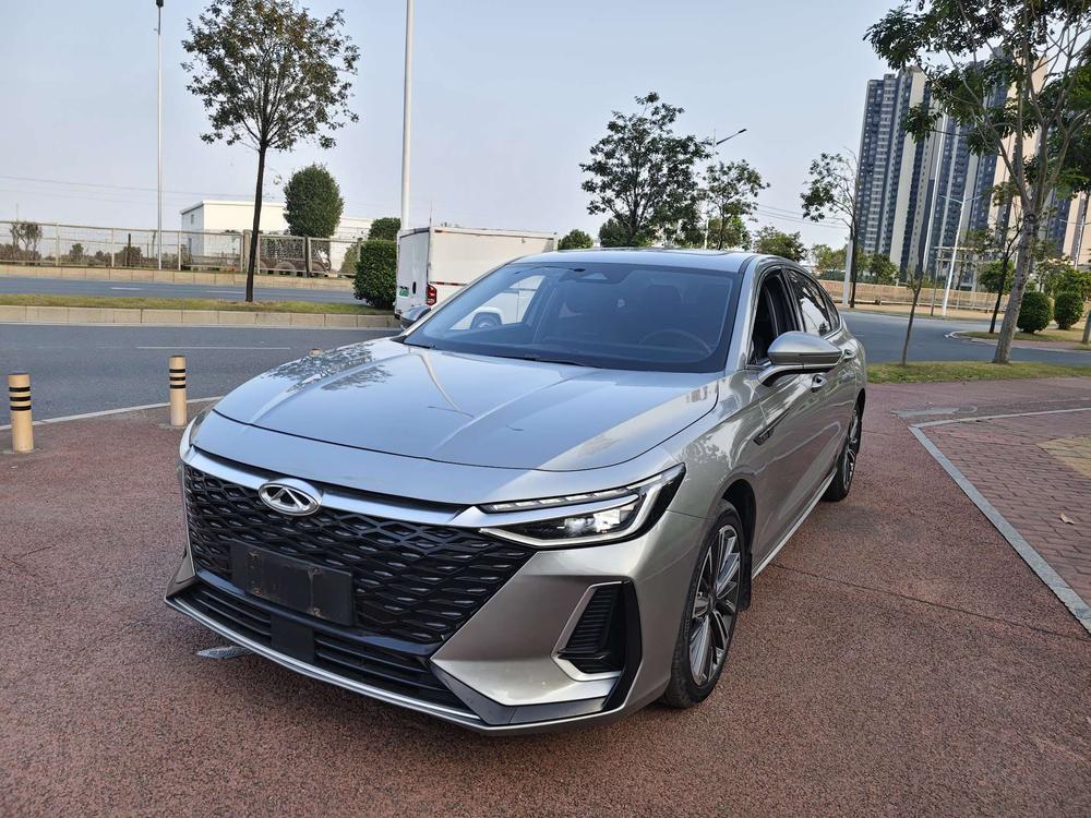 Chery Arrizo 8