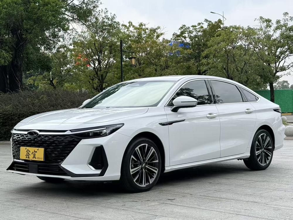 Chery Arrizo 8
