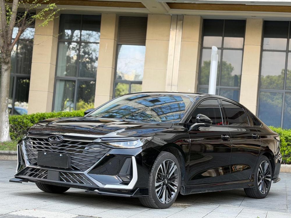 Chery Arrizo 8