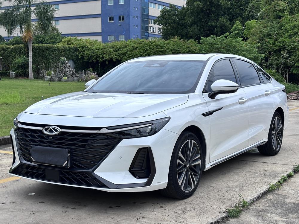 Chery Arrizo 8