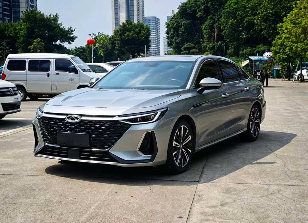 Chery Arrizo 8