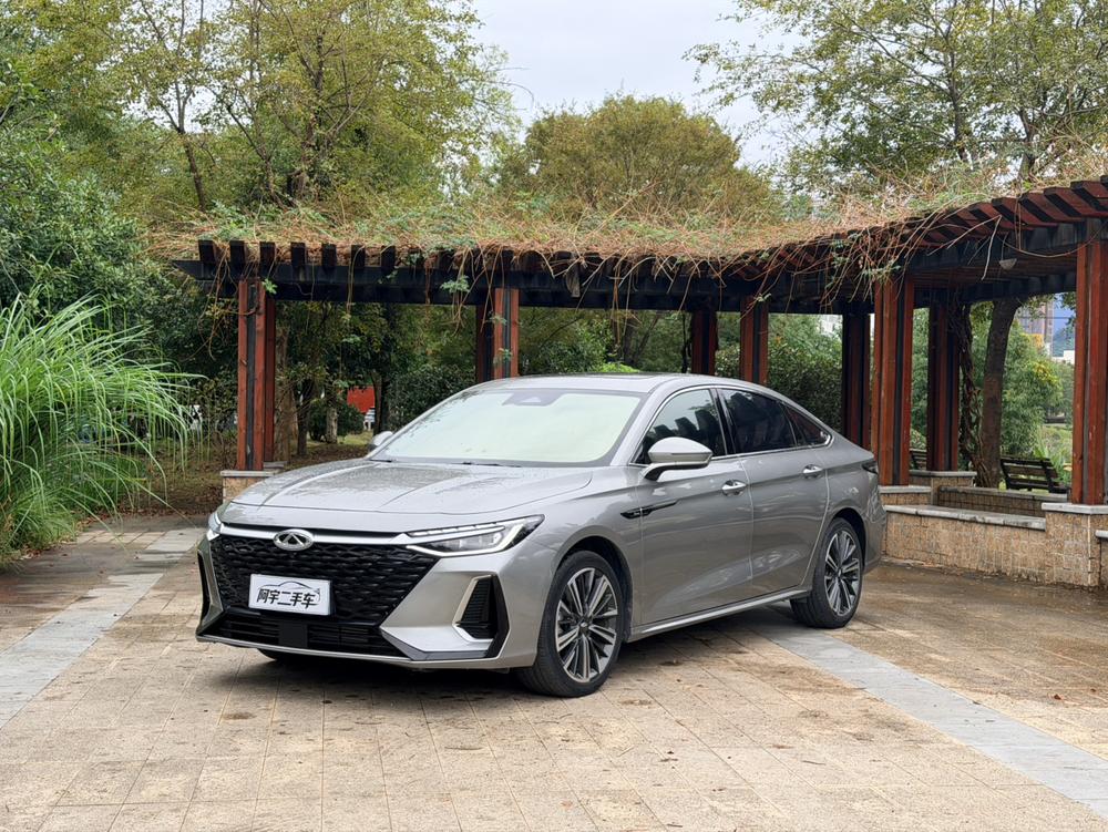 Chery Arrizo 8