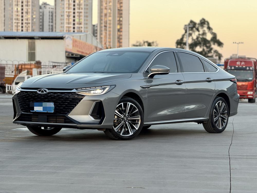 Chery Arrizo 8