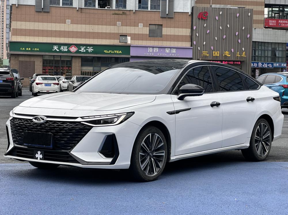 Chery Arrizo 8