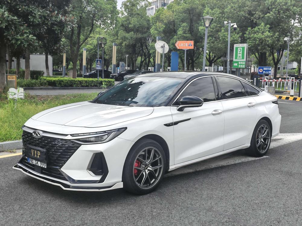 Chery Arrizo 8