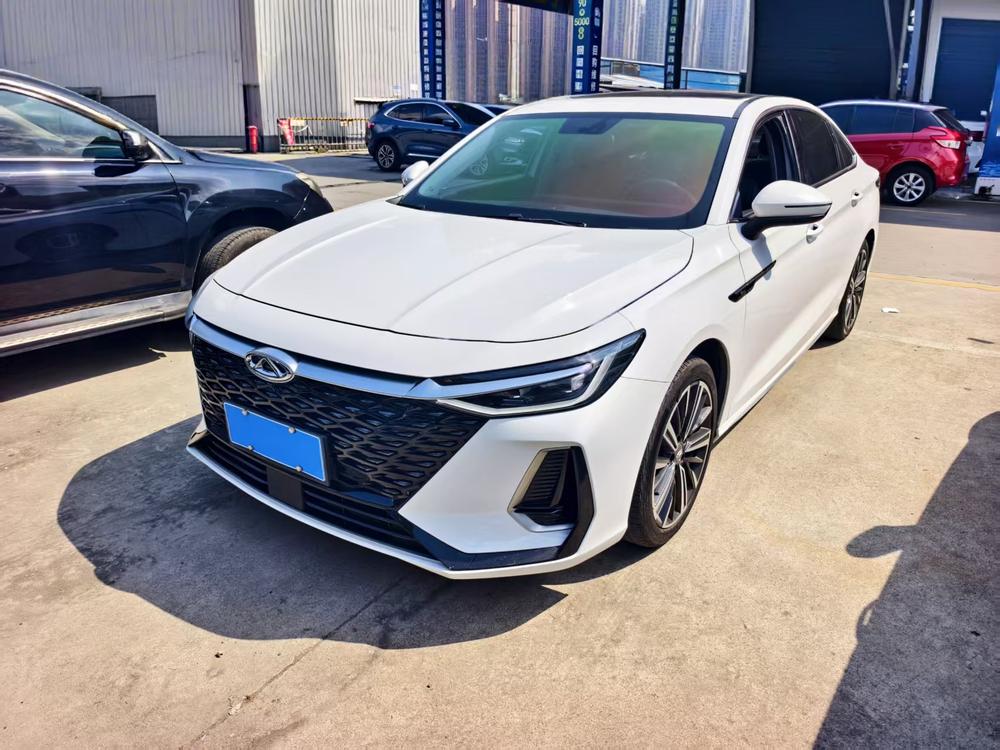 Chery Arrizo 8