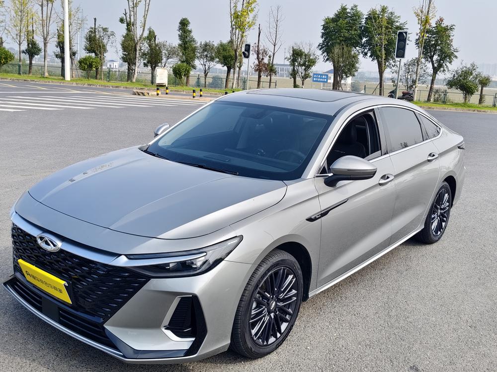 Chery Arrizo 8