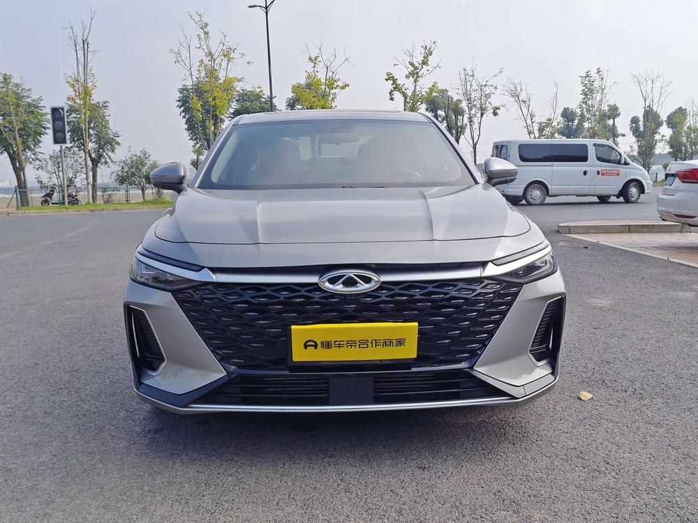 Chery Arrizo 8