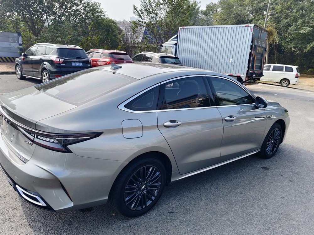 Chery Arrizo 8