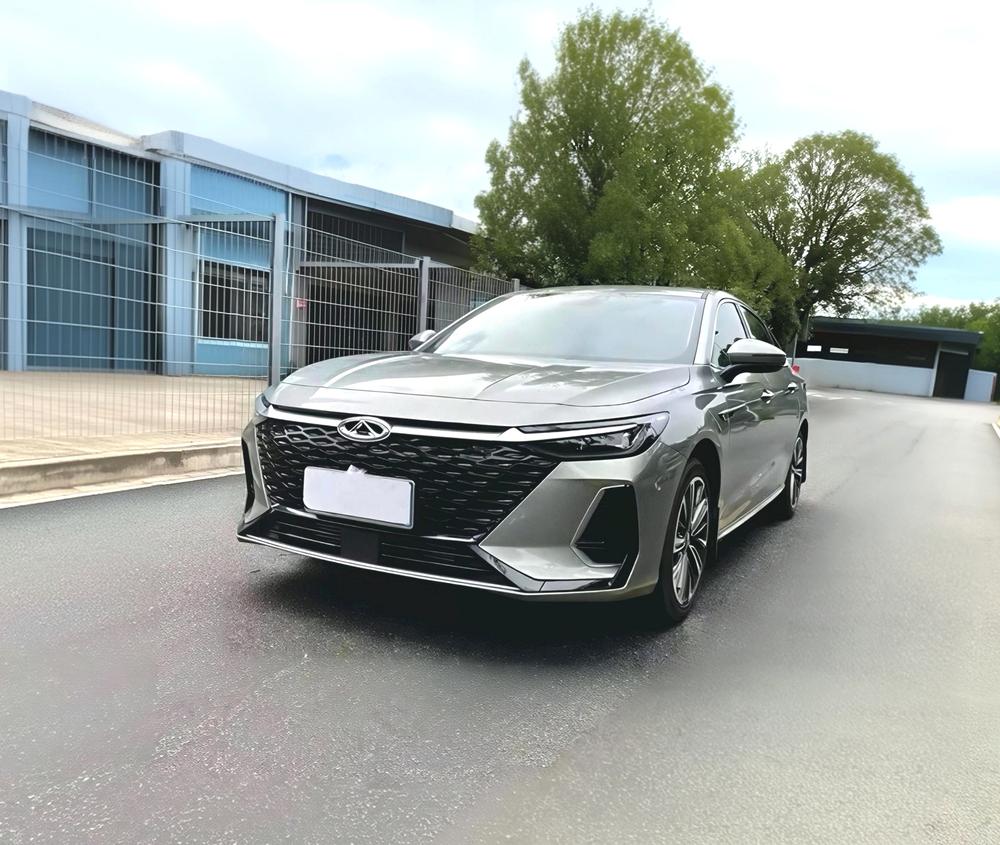 Chery Arrizo 8