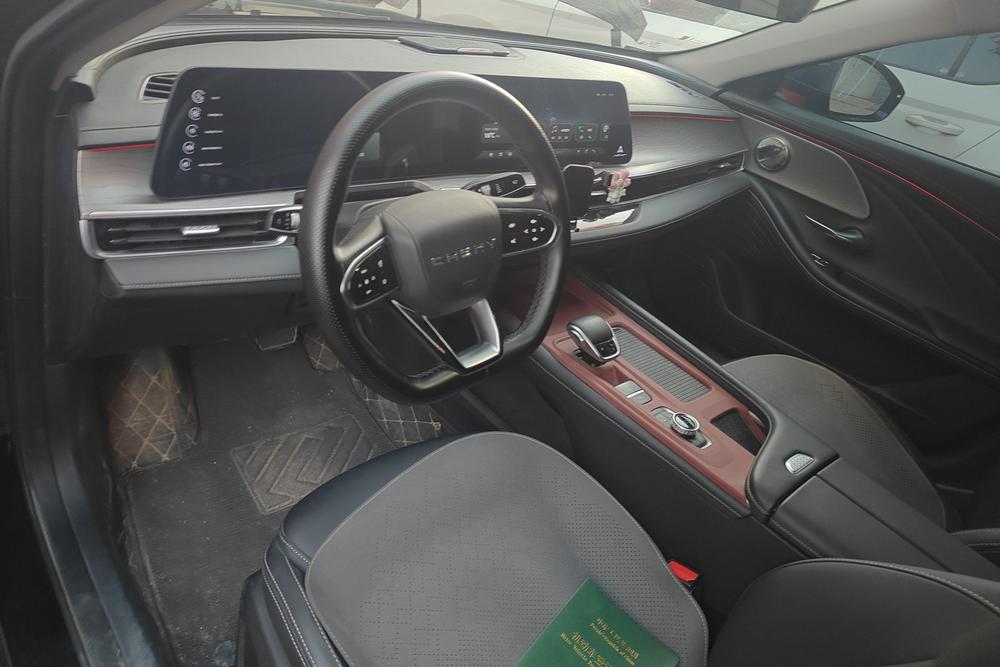 Chery Arrizo 8