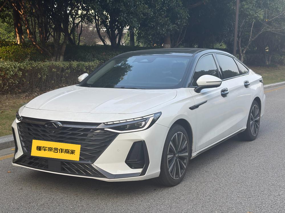 Chery Arrizo 8