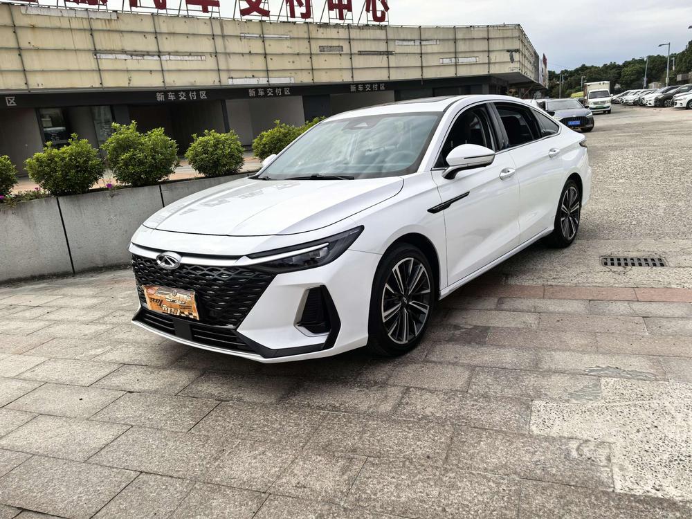 Chery Arrizo 8