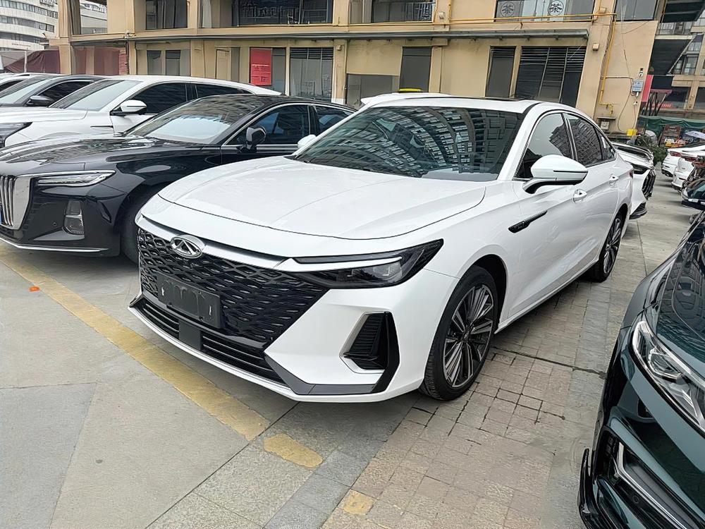 Chery Arrizo 8