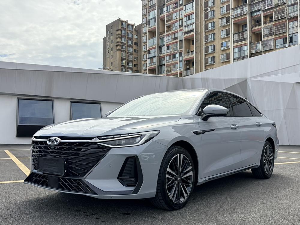 Chery Arrizo 8